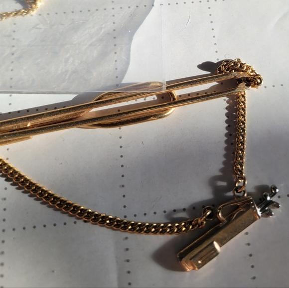 VTG Gold Silver Tone Tie Clip Golf Bag Charm Men's - Picture 2 of 4